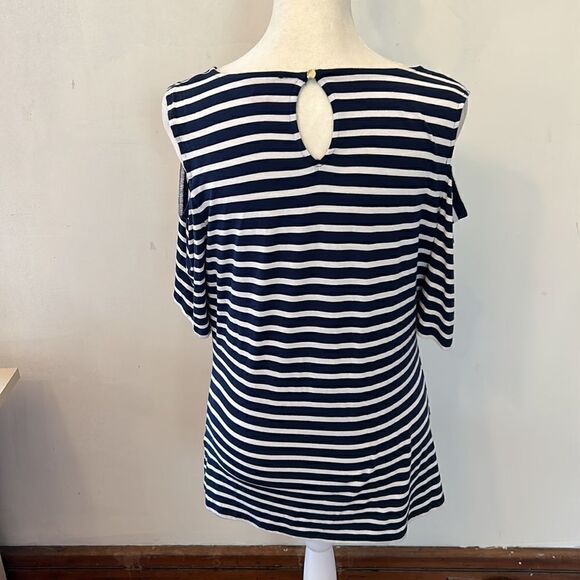 Vince Camuto navy white striped cold shoulder top Size M - Picture 5 of 8
